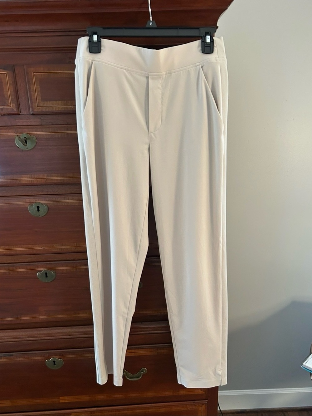 Athleta Brooklyn Ankle Pants Size 4 Beige Cream Stretch